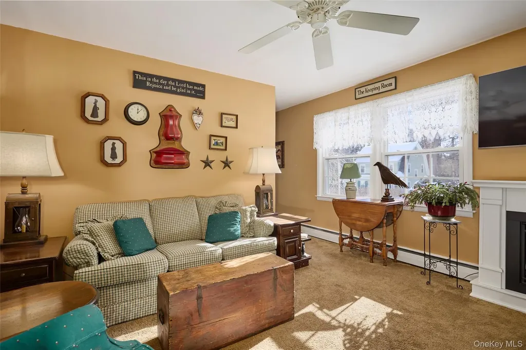 9 Rosalind Road Poughkeepsie NY 12601