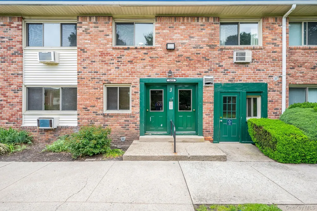 2453 Union Boulevard Islip NY 11751