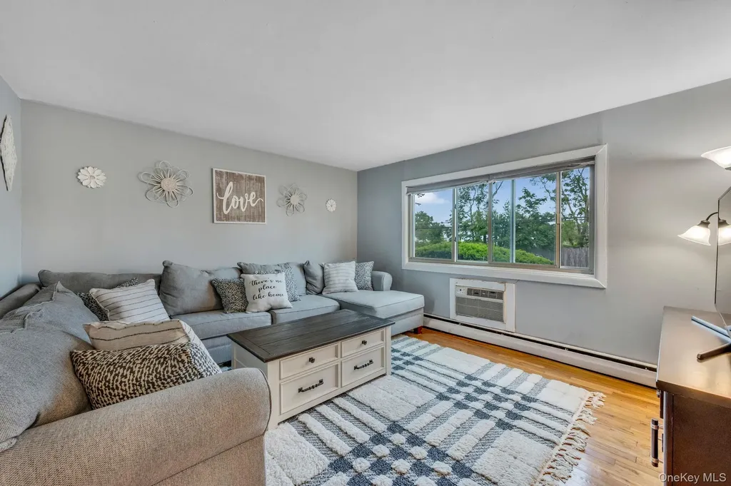 2453 Union Boulevard Islip NY 11751