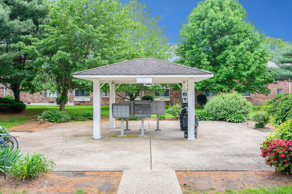 2453 Union Boulevard Islip NY 11751