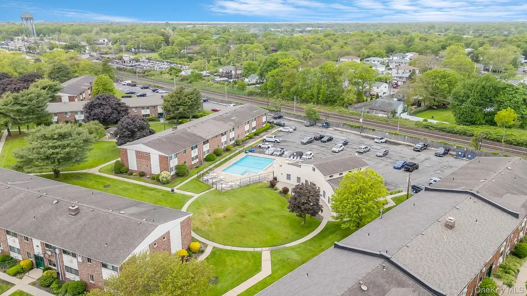 2453 Union Boulevard Islip NY 11751