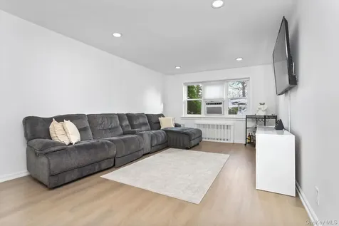450 Pelham Road New Rochelle NY 10805