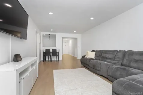 450 Pelham Road New Rochelle NY 10805