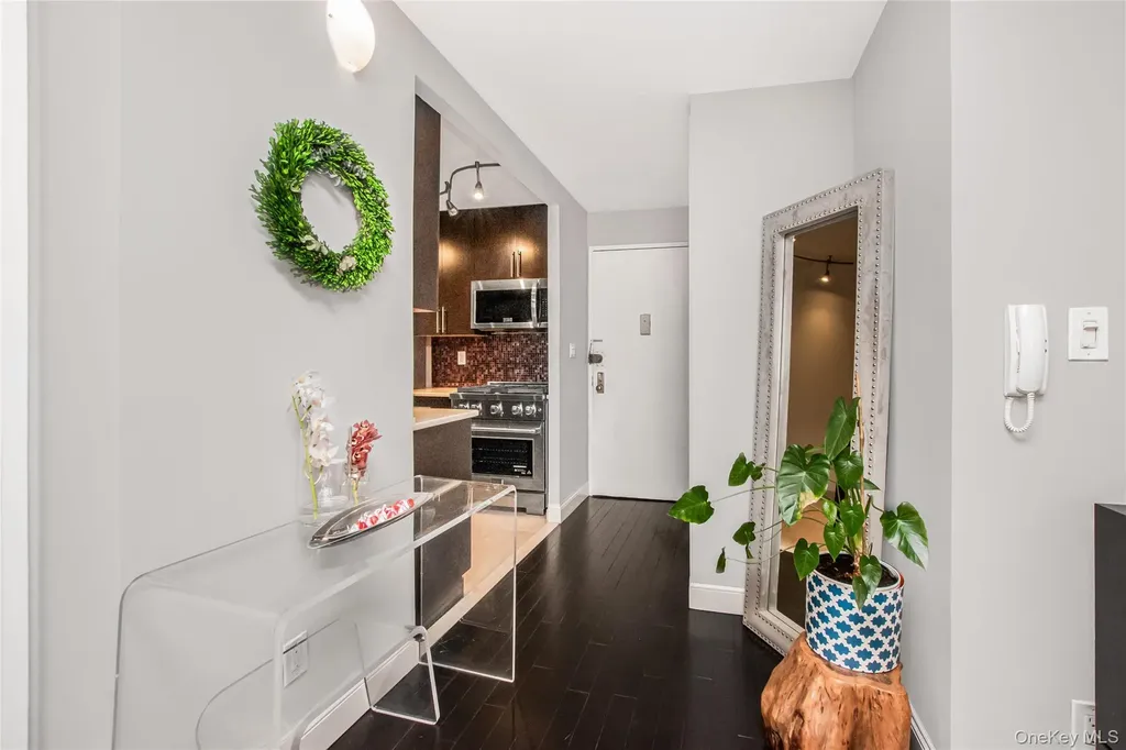 2287 Johnson Avenue Bronx NY 10463