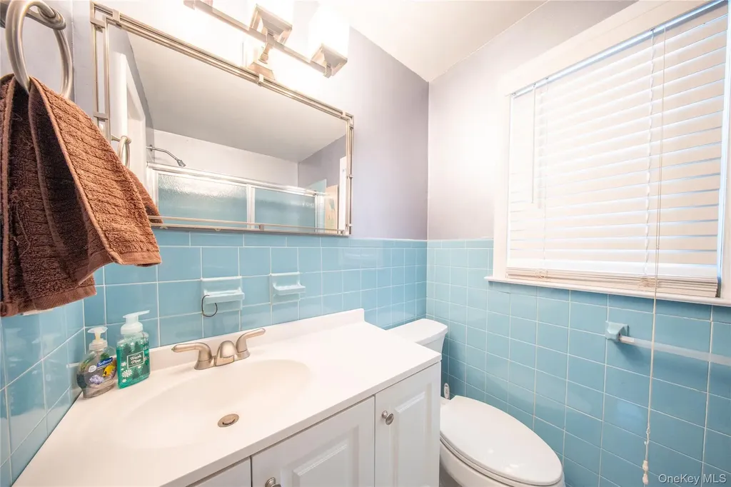 41 Foxhill Road Valhalla NY 10595