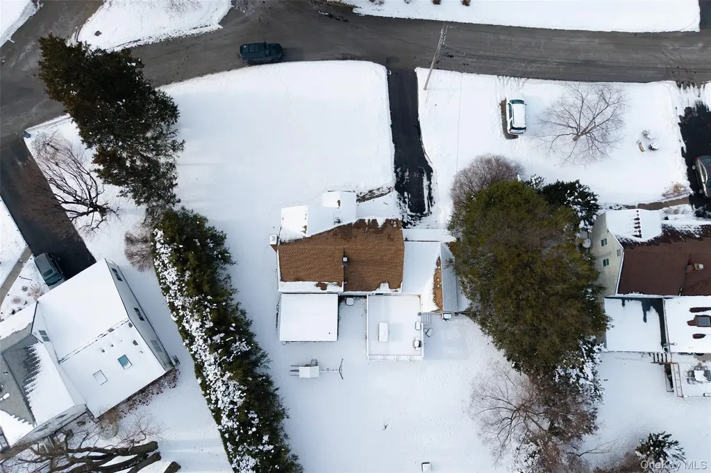 41 Foxhill Road Valhalla NY 10595