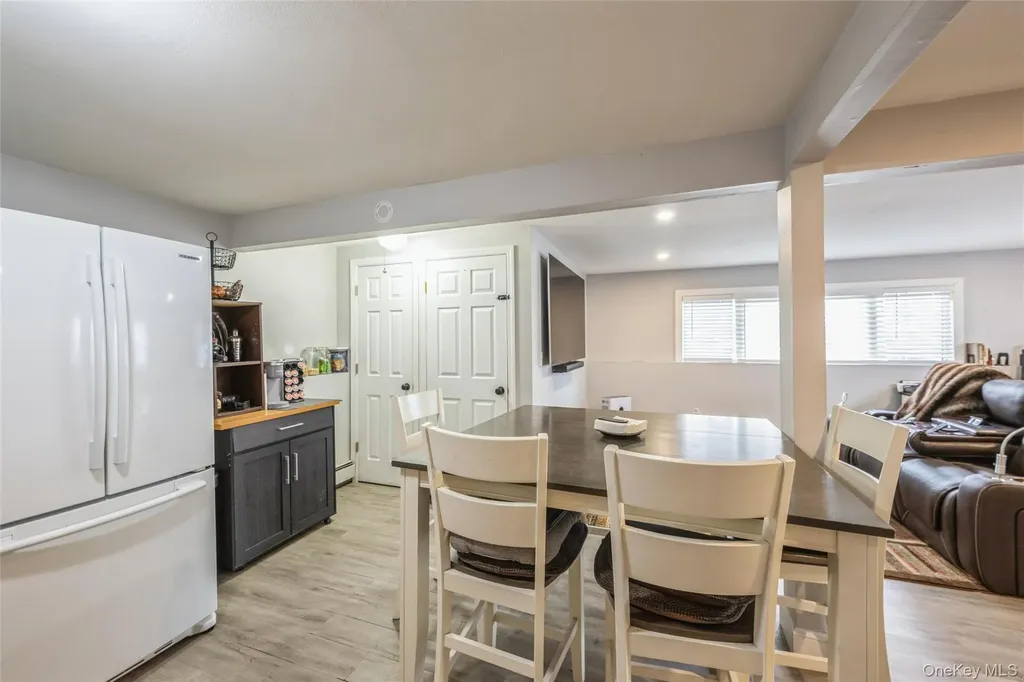 2 Udalia Road West Islip NY 11795