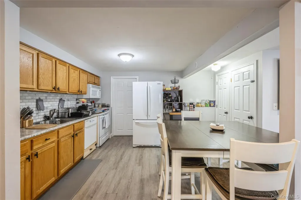 2 Udalia Road West Islip NY 11795