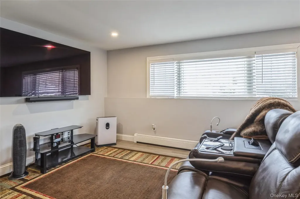 2 Udalia Road West Islip NY 11795