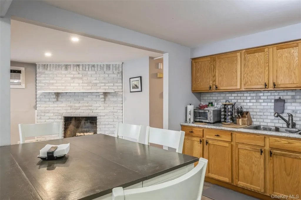 2 Udalia Road West Islip NY 11795