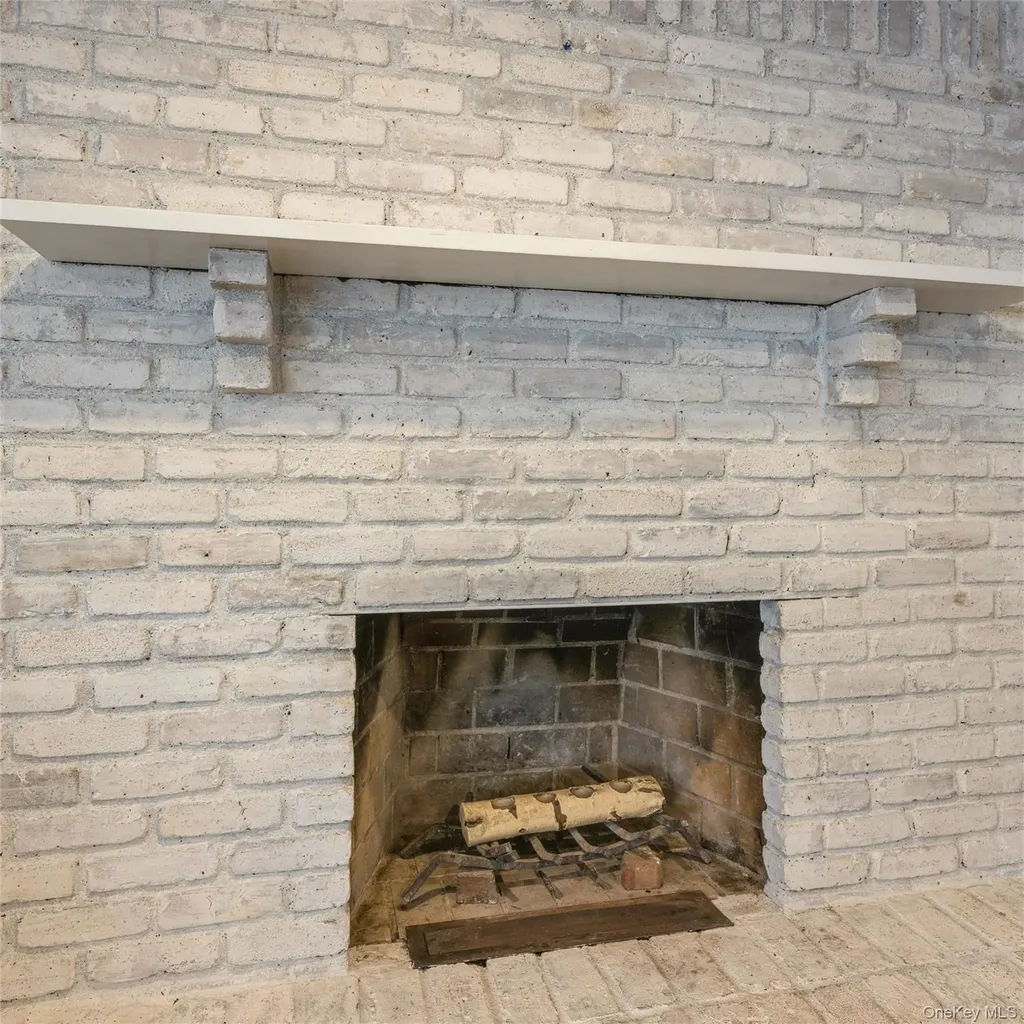 2 Udalia Road West Islip NY 11795
