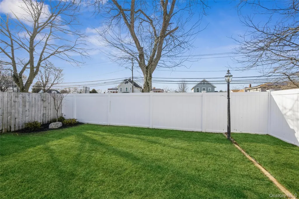 2 Udalia Road West Islip NY 11795