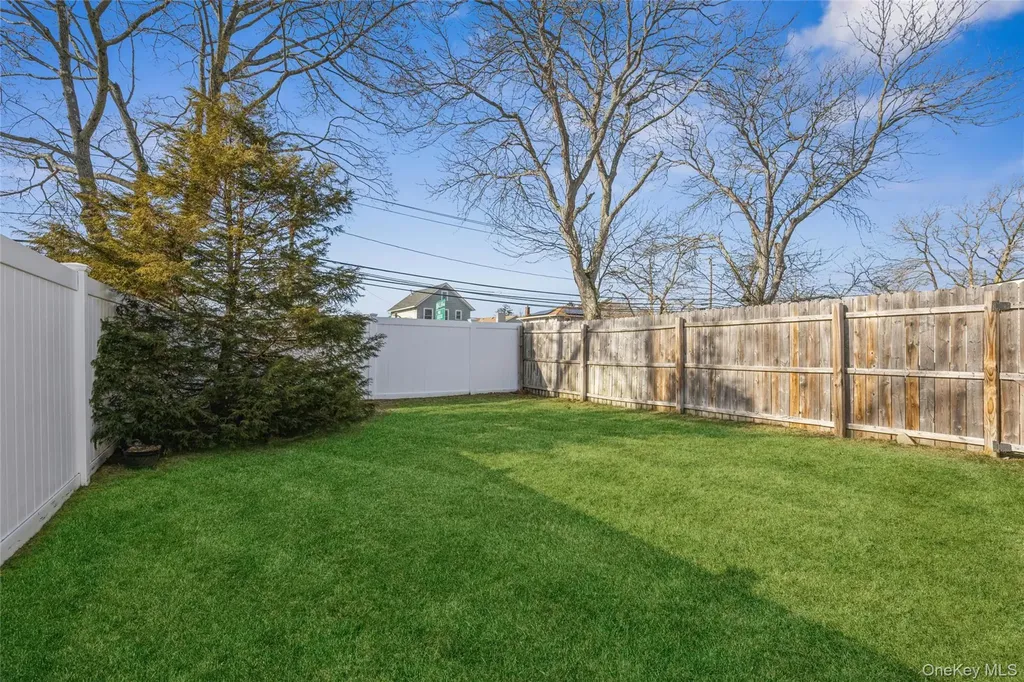 2 Udalia Road West Islip NY 11795