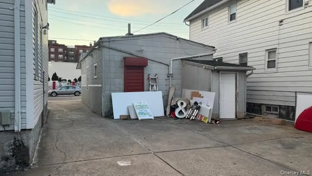 43-27 Bowne Street Flushing NY 11355
