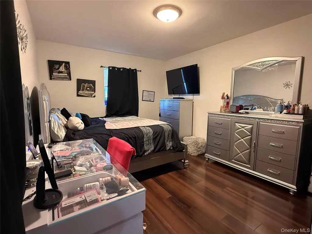 135 Standish Drive Pearl River NY 10965