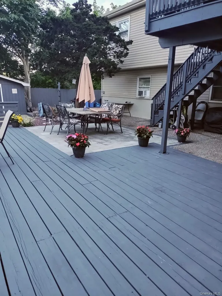 135 Standish Drive Pearl River NY 10965