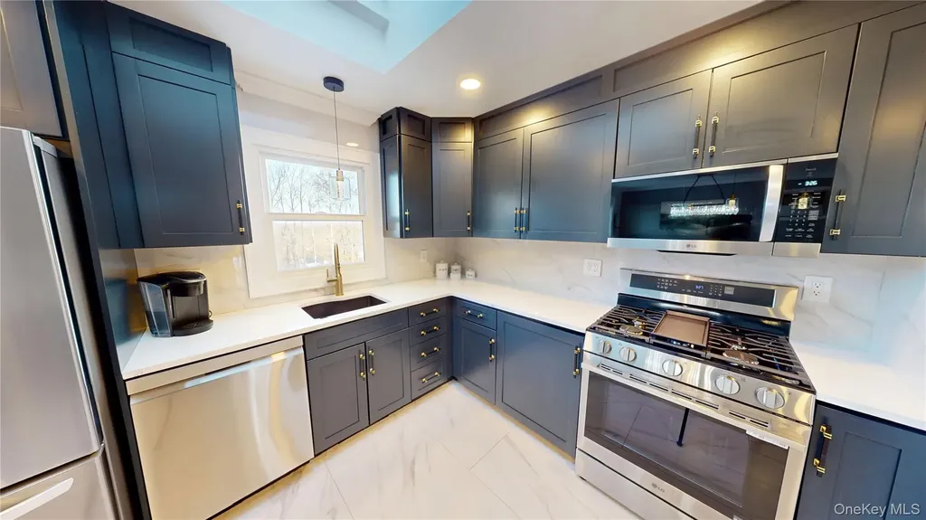 135 Standish Drive Pearl River NY 10965