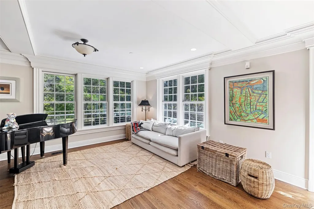 12 Bishop Park Road Pound Ridge NY 10576