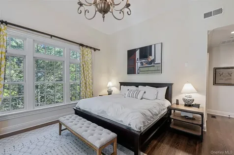 12 Bishop Park Road Pound Ridge NY 10576