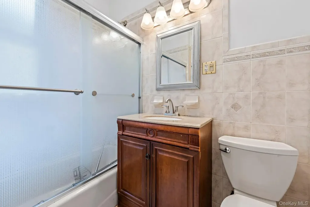 3329 Wilson Avenue Bronx NY 10469