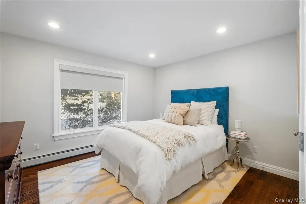 9 Thomas Lane Scarsdale NY 10583