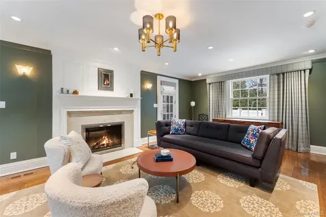 280 N Clayton Road Scarsdale NY 10583