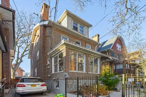 1955 Andrews Avenue S Bronx NY 10453