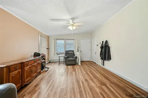 54 Dogwood Lane Manorville NY 11949