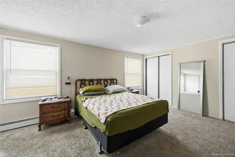 54 Dogwood Lane Manorville NY 11949