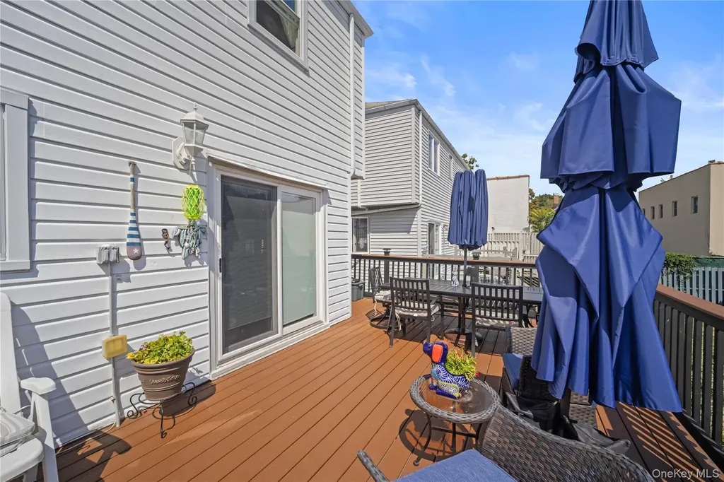 98 Hawkins Street Bronx NY 10464