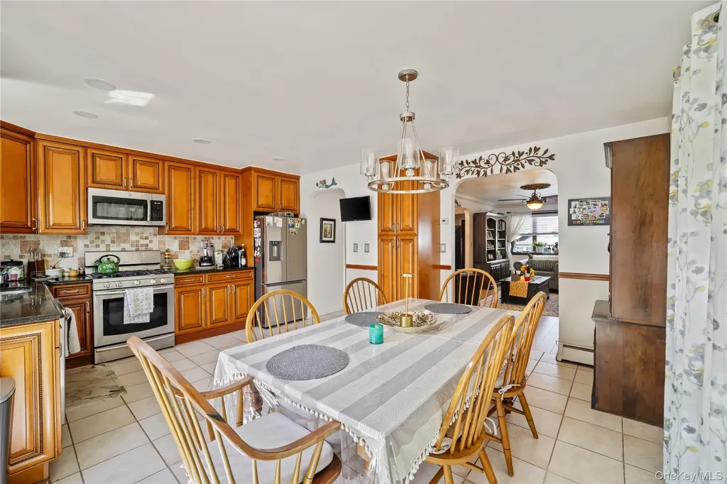 98 Hawkins Street Bronx NY 10464