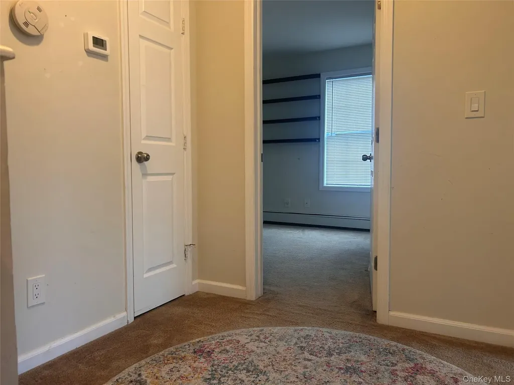 194 E Parkview Drive Shirley NY 11967