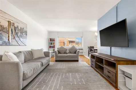 45 E Hartsdale Avenue Hartsdale NY 10530
