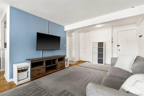 45 E Hartsdale Avenue Hartsdale NY 10530