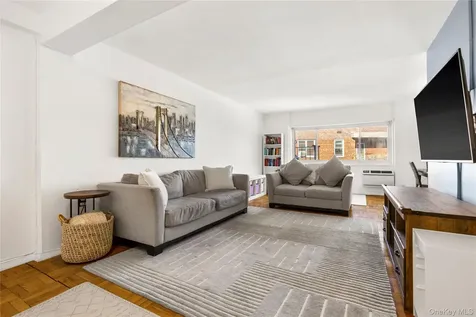 45 E Hartsdale Avenue Hartsdale NY 10530