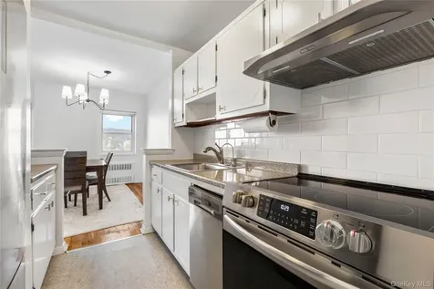 45 E Hartsdale Avenue Hartsdale NY 10530