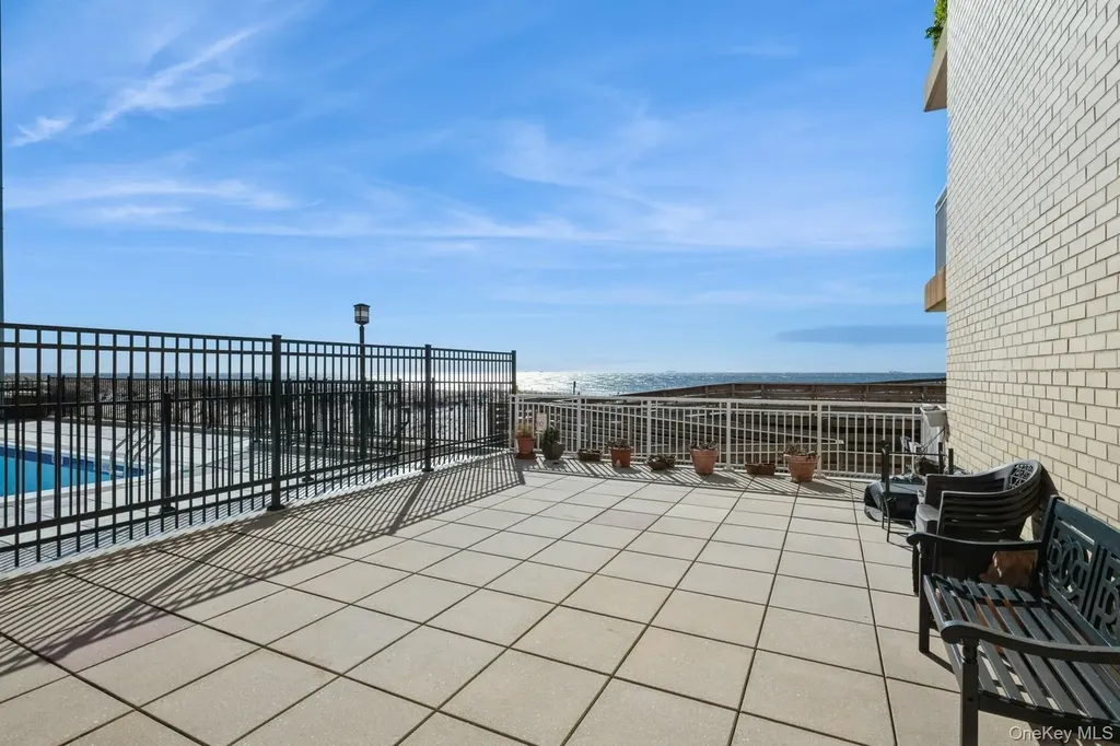 700 Shore Road Long Beach NY 11561