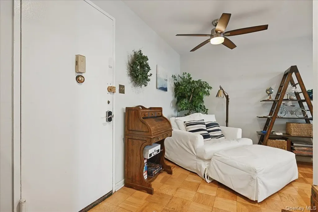700 Shore Road Long Beach NY 11561