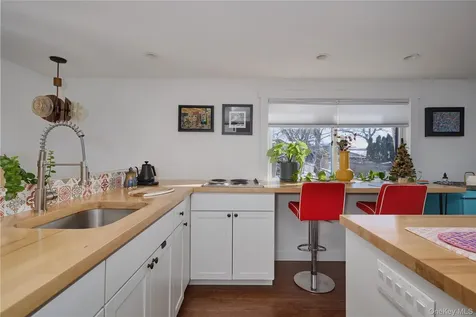 315 State Hudson NY 12534