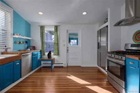 315 State Hudson NY 12534