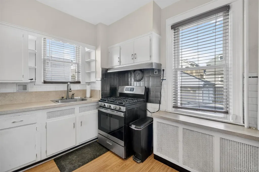 1850 Hone Avenue Bronx NY 10461