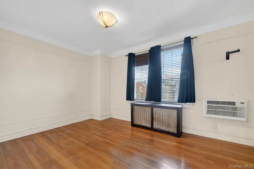 1850 Hone Avenue Bronx NY 10461