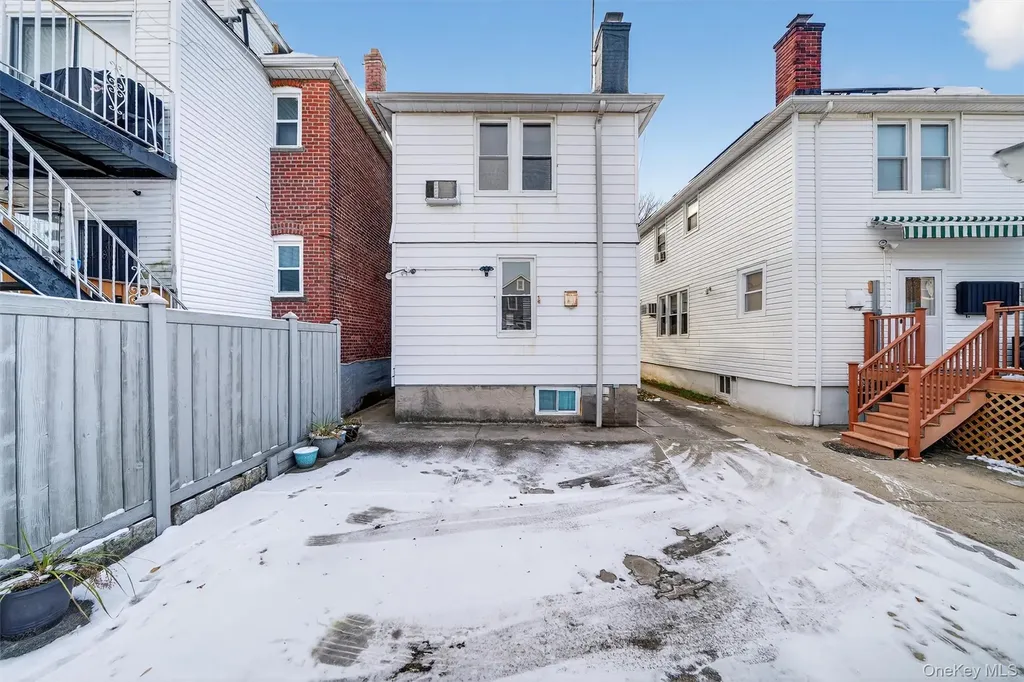 1850 Hone Avenue Bronx NY 10461