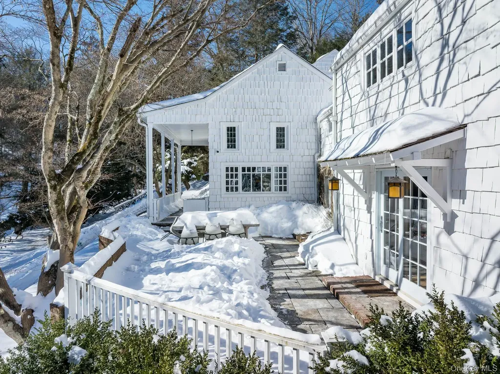 291 Roaring Brook Road Chappaqua NY 10514