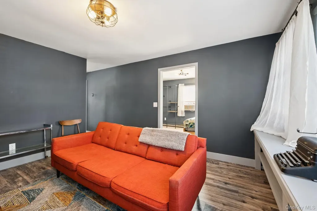 176 Maple Avenue Flanders NY 11901