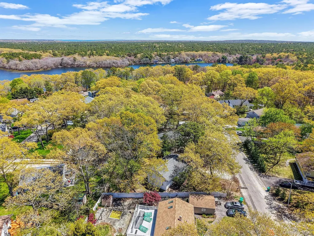 5 Birch Court Riverhead NY 11901
