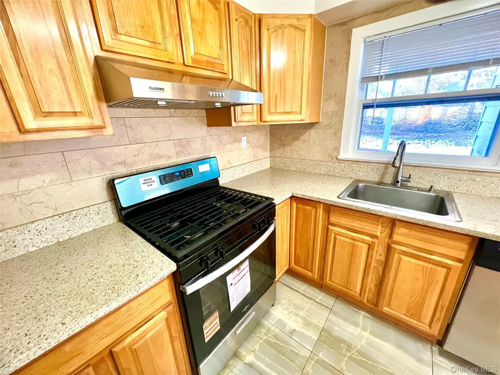 23 Independence Avenue Middletown NY 10940