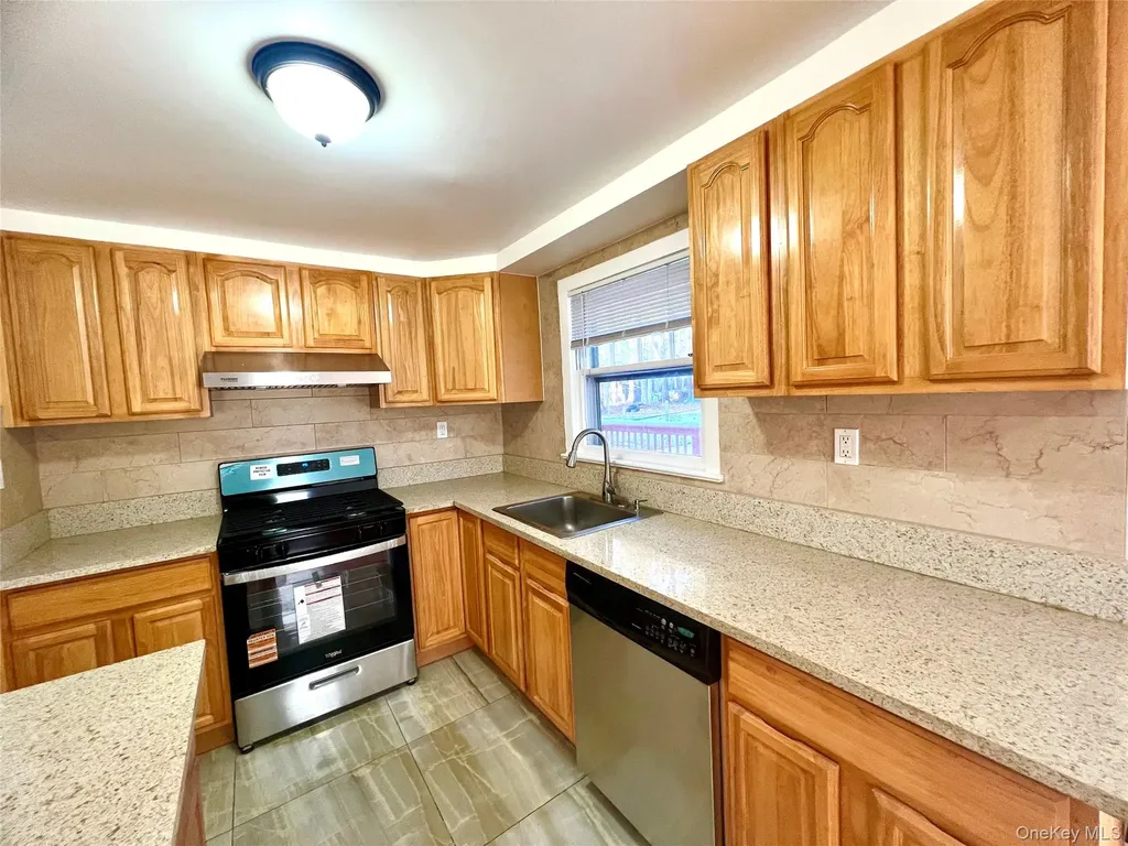 23 Independence Avenue Middletown NY 10940