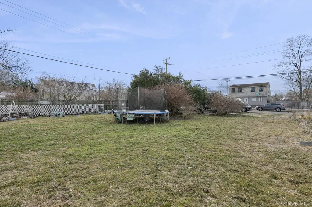 73 Redmond Avenue Bay Shore NY 11706
