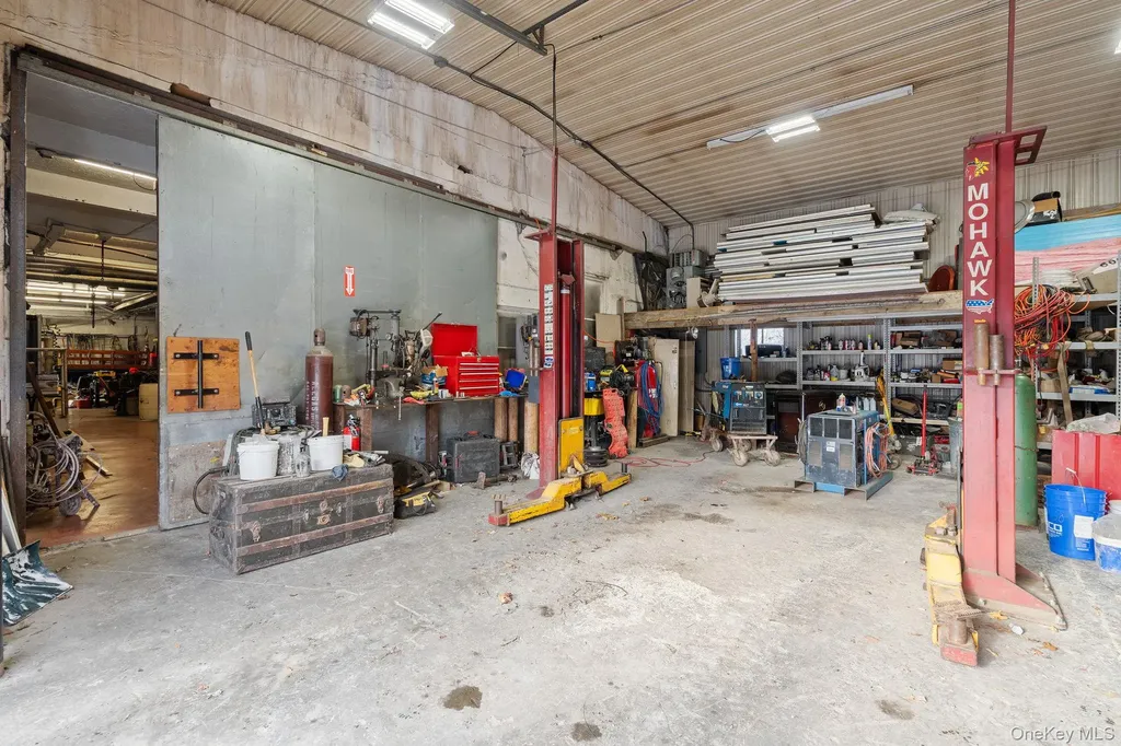 2824 State Route 17k Middletown NY 10941